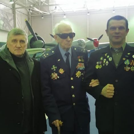 Валентин Васильевич Кондрашов, Валентин Васильевич Петров, Владимир Анатольевич Лапин - слева направо. 16 января 2022 года.