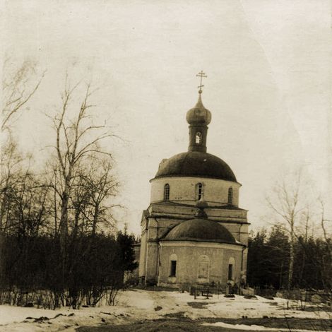 Церковь Успения Пресвятой Богородицы в Кумоши у д. Тельвяково (не сохранилась).
