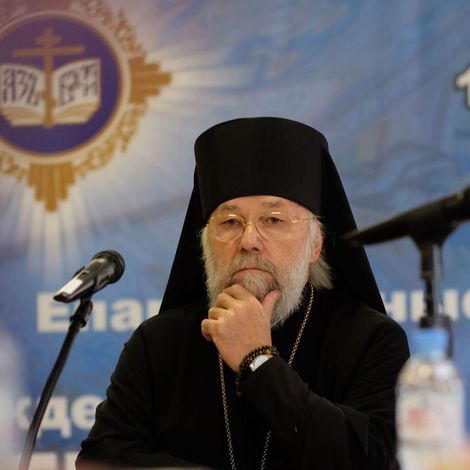 Епископ Александровский и Юрьев-Польский Иннокентий.
